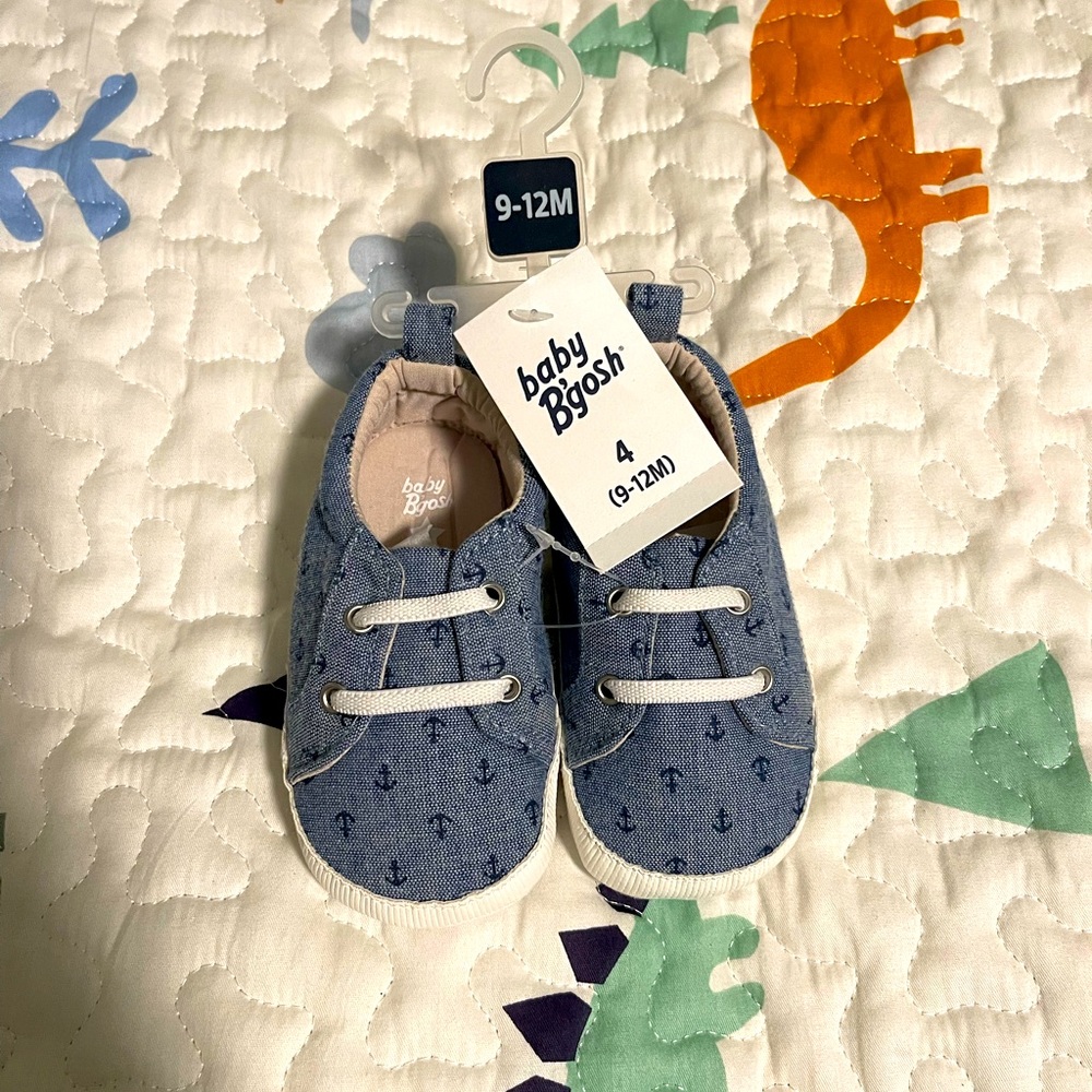 Size 4 baby shoes